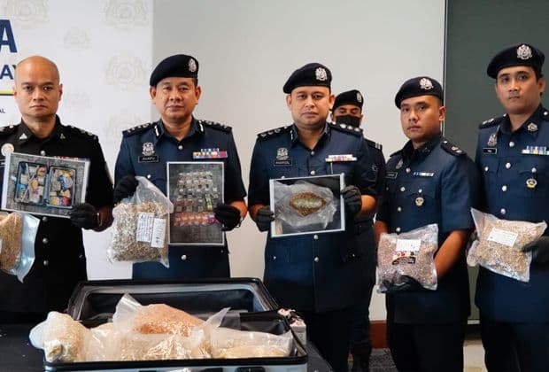 Three Japanese men held with RM4.2mil worth of ganja buds at KLIA