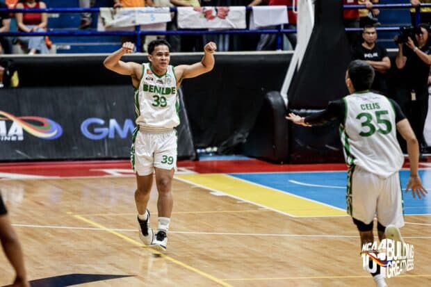 NCAA: St. Benilde ends Mapua reign, enters semifinals
