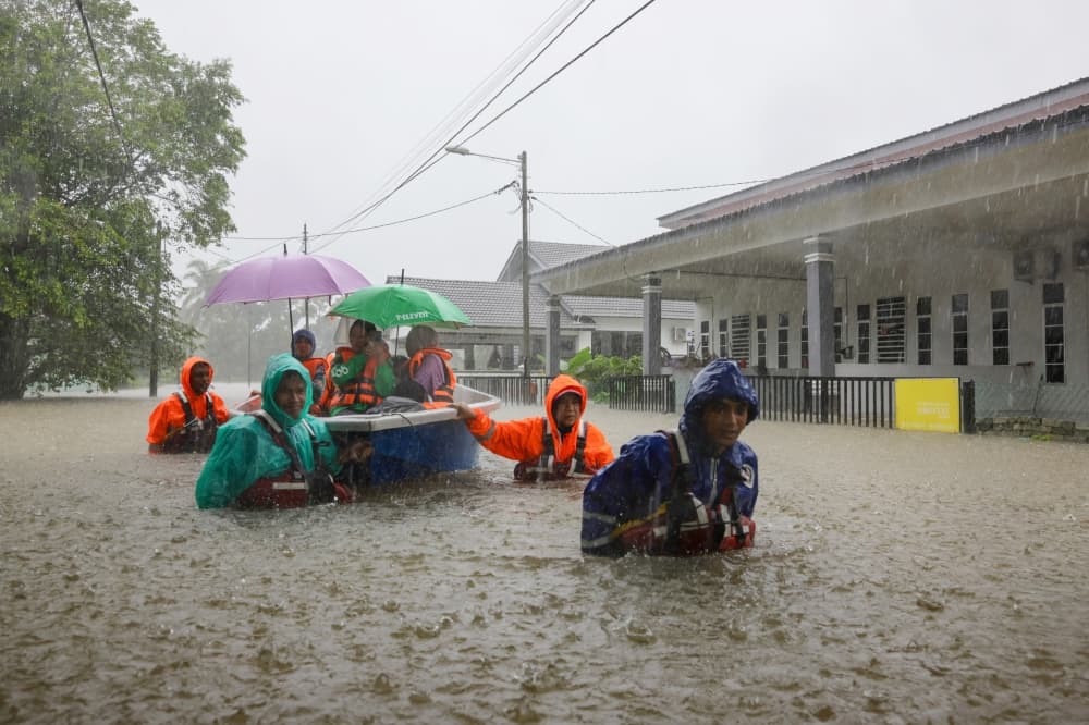 Terengganu still records highest flood evacuees as numbers rise in Selangor and Pahang