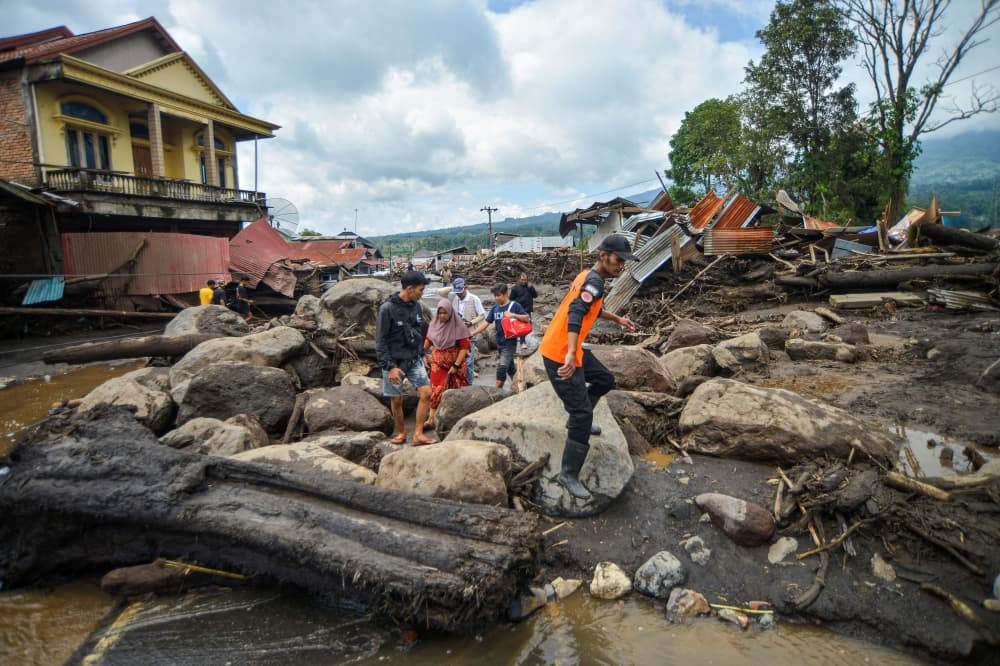 Malaysian aged 30 missing after landslide hits West Sumatra; Wisma Putra says search underway