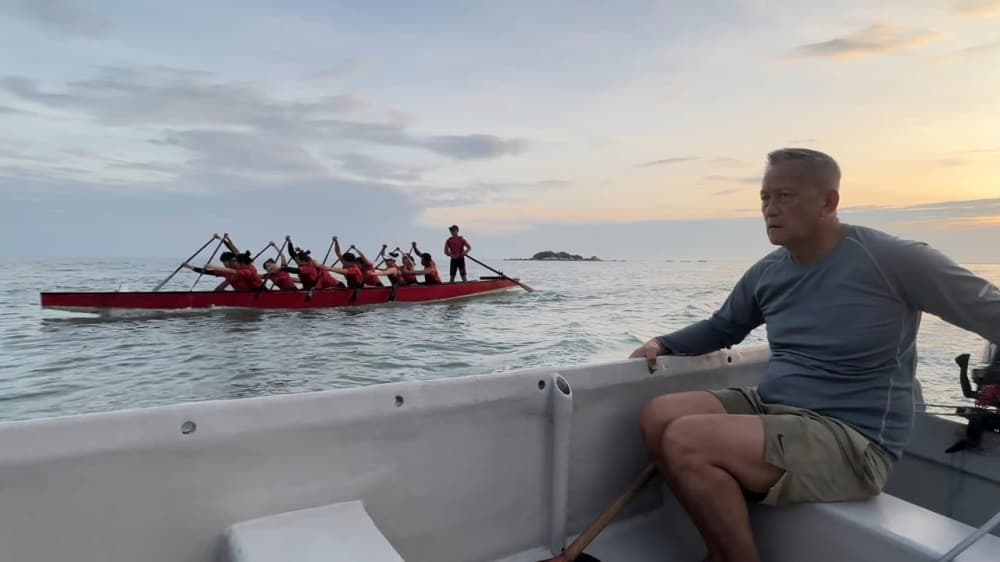 Inside Penangโs dragon boat powerhouses: How everyday Malaysians train like Olympians for free