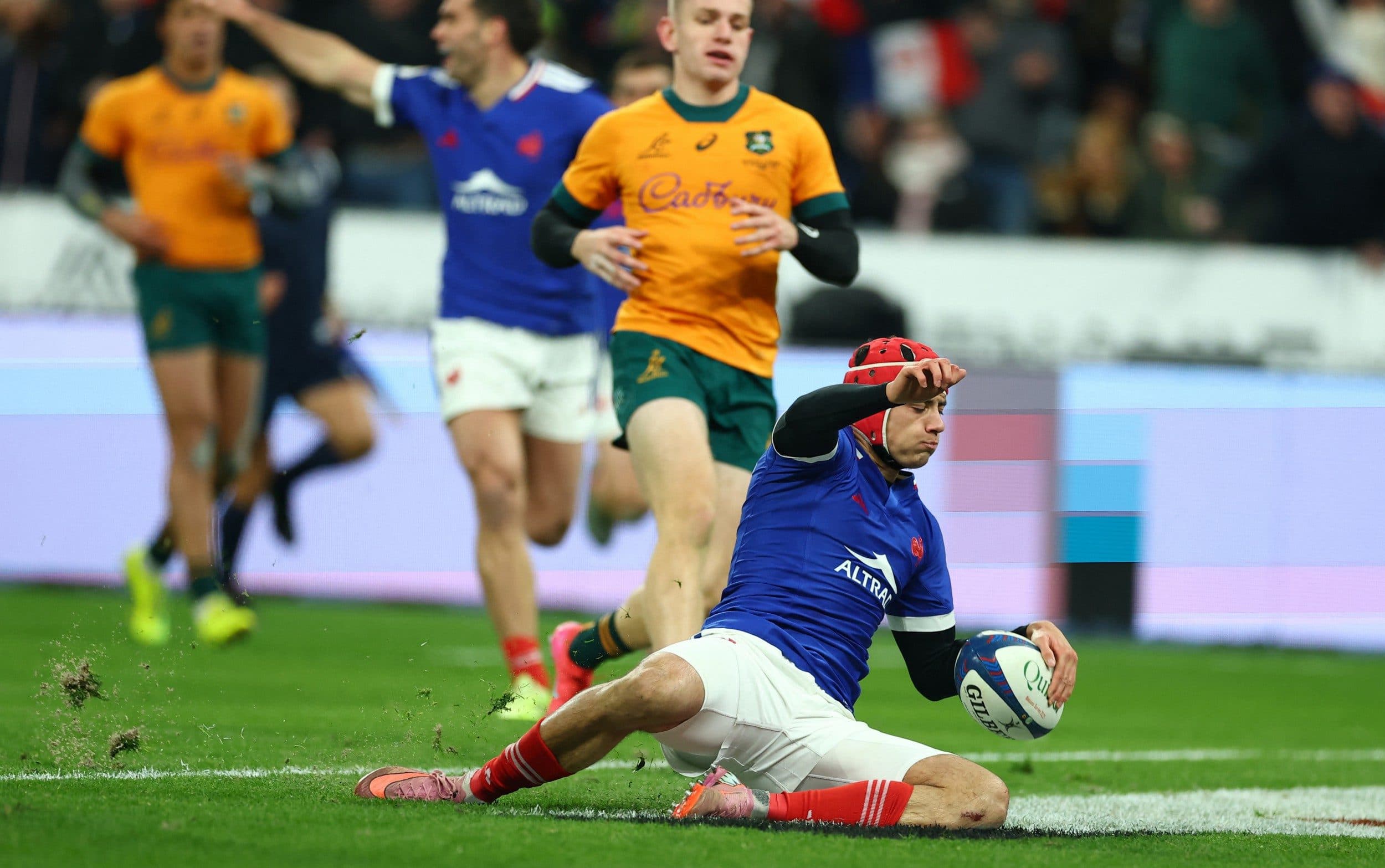 Australiaโs nightmare tour ends with another defeat as seven-try France prove too strong